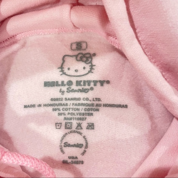 Hello Kitty Strawberry Milk Hoodie - Picture 4 of 6